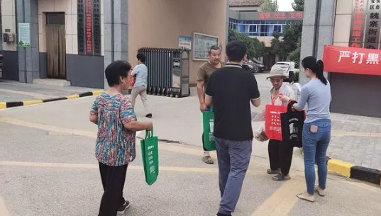 台南市无纺布袋上的“大文章”